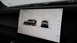 LAND ROVER DEFENDER 3.0 D250 X-Dynamic SE 110 5dr Auto 4632553