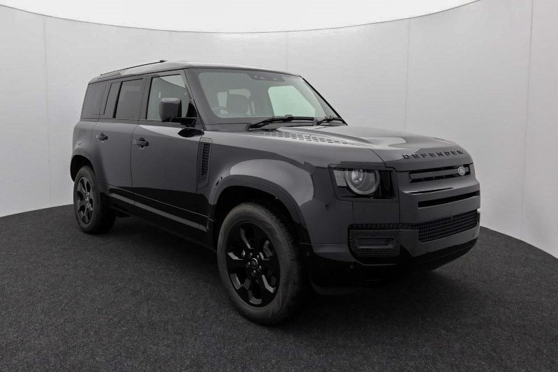  LAND ROVER DEFENDER 3.0 D250 X-Dynamic SE 110 5dr Auto