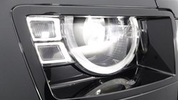 LAND ROVER DEFENDER 3.0 D250 X-Dynamic SE 110 5dr Auto 4613044