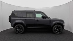 LAND ROVER DEFENDER 3.0 D250 X-Dynamic SE 110 5dr Auto 4612963