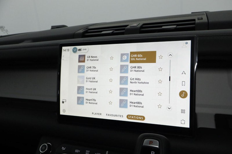  LAND ROVER DEFENDER 3.0 D250 X-Dynamic SE 110 5dr Auto 4613017