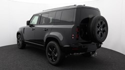LAND ROVER DEFENDER 3.0 D250 X-Dynamic SE 110 5dr Auto 4612966