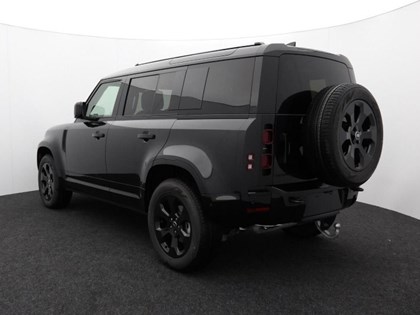 LAND ROVER DEFENDER 3.0 D250 X-Dynamic SE 110 5dr Auto
