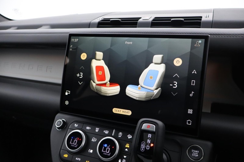  LAND ROVER DEFENDER 3.0 D350 X-Dynamic HSE 130 5dr Auto 4769356