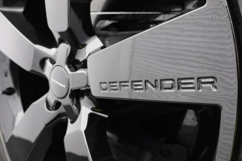  LAND ROVER DEFENDER 3.0 D350 X-Dynamic HSE 130 5dr Auto 4769337