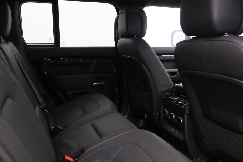  LAND ROVER DEFENDER 3.0 D350 X-Dynamic HSE 130 5dr Auto 4769338