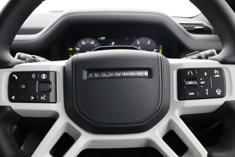  LAND ROVER DEFENDER 3.0 D350 X-Dynamic HSE 130 5dr Auto 4769344