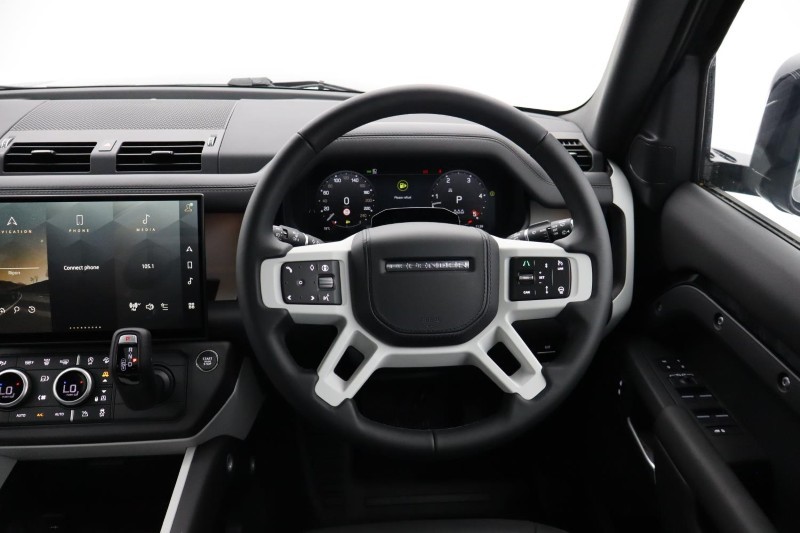  LAND ROVER DEFENDER 3.0 D350 X-Dynamic HSE 130 5dr Auto 4769368