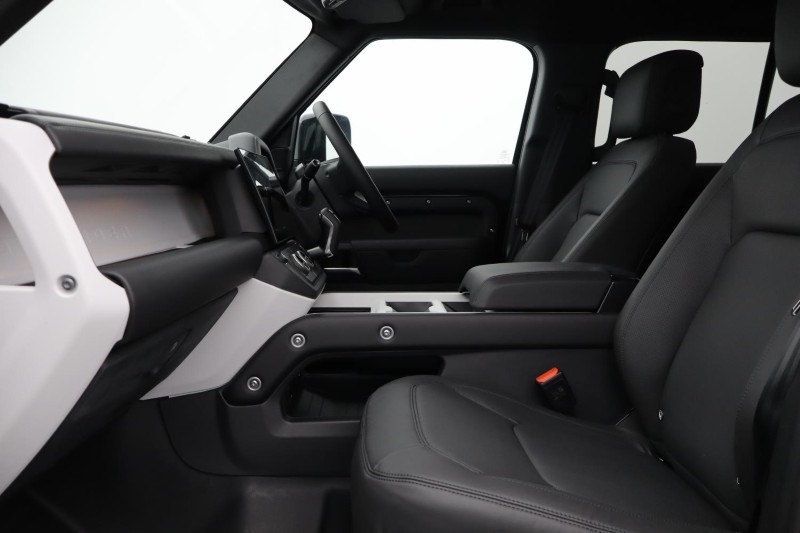  LAND ROVER DEFENDER 3.0 D350 X-Dynamic HSE 130 5dr Auto 4769332