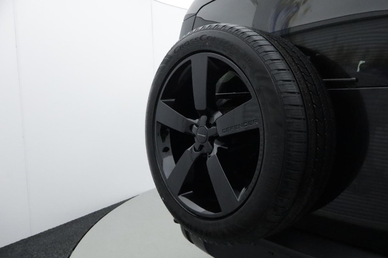  LAND ROVER DEFENDER 3.0 D350 X-Dynamic HSE 130 5dr Auto 4769384