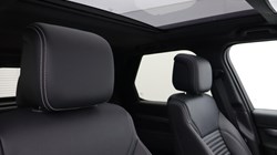 LAND ROVER DISCOVERY 3.0 D350 Dynamic SE 5dr Auto 4711293