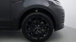 LAND ROVER DISCOVERY 3.0 D350 Dynamic SE 5dr Auto 4711327