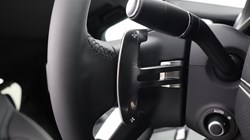 LAND ROVER DISCOVERY 3.0 D350 Dynamic SE 5dr Auto 4711276