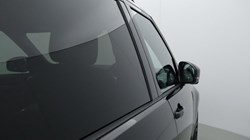 LAND ROVER DISCOVERY 3.0 D350 Dynamic SE 5dr Auto 4711325