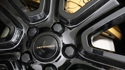 LAND ROVER DEFENDER 4.4 P635 Octa 110 5dr Auto 5145720