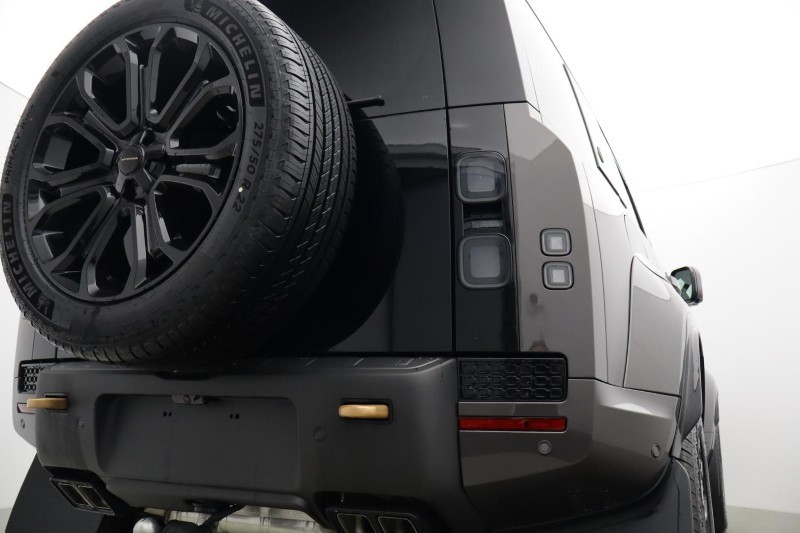  LAND ROVER DEFENDER 4.4 P635 Octa 110 5dr Auto 5145696