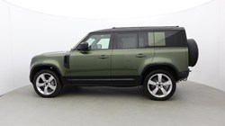 LAND ROVER DEFENDER 3.0 D350 X-Dynamic SE 110 5dr Auto 4929965