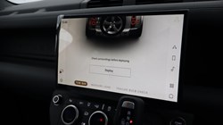 LAND ROVER DEFENDER 3.0 D350 X-Dynamic SE 110 5dr Auto 4930036
