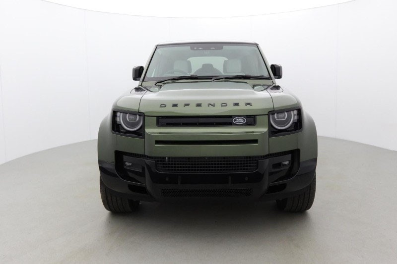  LAND ROVER DEFENDER 3.0 D350 X-Dynamic SE 110 5dr Auto 4930060