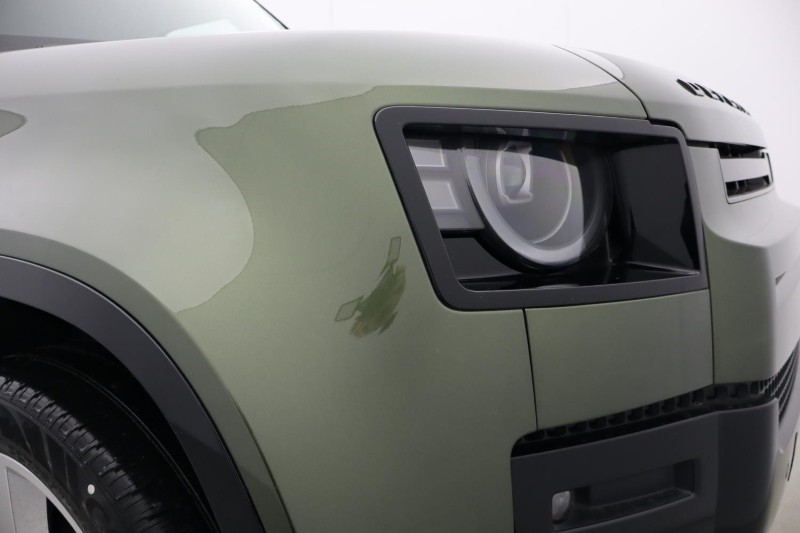  LAND ROVER DEFENDER 3.0 D350 X-Dynamic SE 110 5dr Auto 4929995