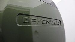 LAND ROVER DEFENDER 3.0 D350 X-Dynamic SE 110 5dr Auto 4929972