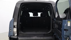 LAND ROVER DEFENDER 3.0 D350 X-Dynamic SE 110 5dr Auto 5917208