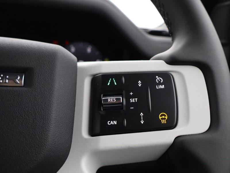  LAND ROVER DEFENDER 3.0 D350 X-Dynamic SE 110 5dr Auto 5917240