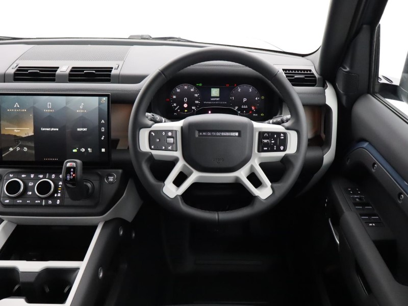  LAND ROVER DEFENDER 3.0 D350 X-Dynamic SE 110 5dr Auto 5917234