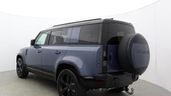 LAND ROVER DEFENDER 3.0 D350 X-Dynamic SE 110 5dr Auto 5917195