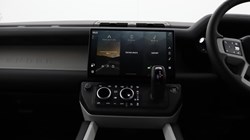 LAND ROVER DEFENDER 3.0 D350 X-Dynamic SE 110 5dr Auto 5917232