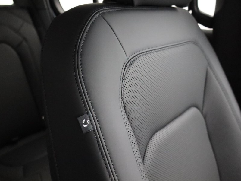  LAND ROVER DEFENDER 3.0 D350 X-Dynamic SE 110 5dr Auto 5917264