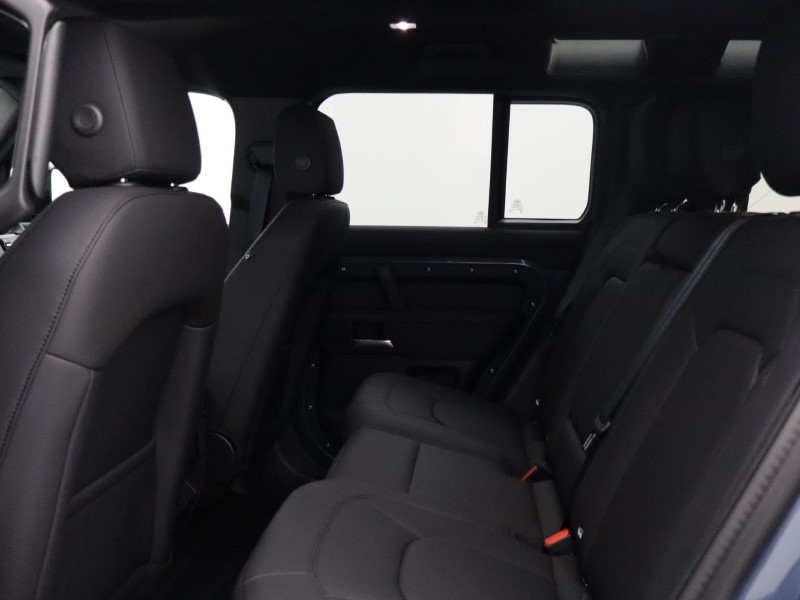  LAND ROVER DEFENDER 3.0 D350 X-Dynamic SE 110 5dr Auto 5917211
