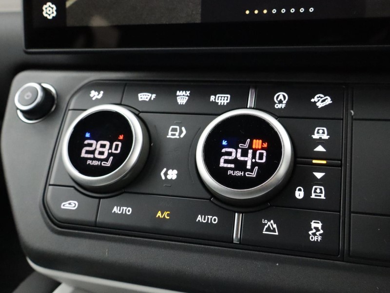  LAND ROVER DEFENDER 3.0 D350 X-Dynamic SE 110 5dr Auto 5917245