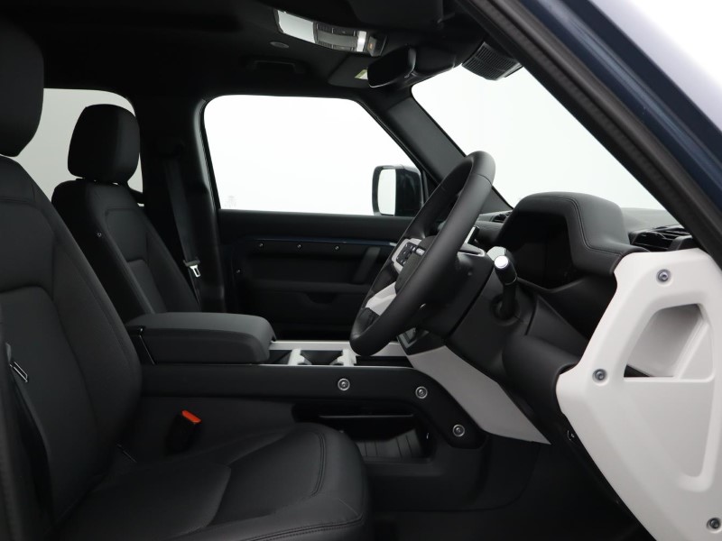  LAND ROVER DEFENDER 3.0 D350 X-Dynamic SE 110 5dr Auto 5917238