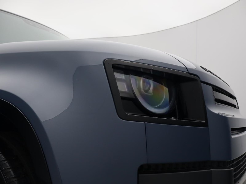  LAND ROVER DEFENDER 3.0 D350 X-Dynamic SE 110 5dr Auto 5917223