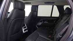 LAND ROVER RANGE ROVER 3.0 D300 SE 4dr Auto 5259852