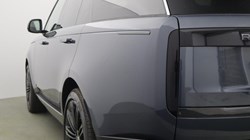 LAND ROVER RANGE ROVER 3.0 D300 SE 4dr Auto 5259843