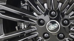 LAND ROVER RANGE ROVER 3.0 D300 SE 4dr Auto 5259865