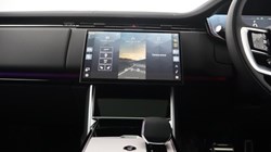 LAND ROVER RANGE ROVER 3.0 D300 SE 4dr Auto 5259882