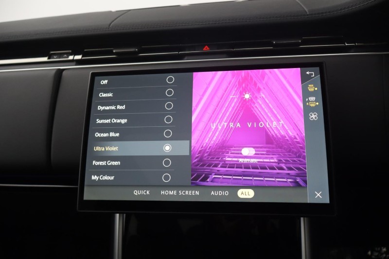  LAND ROVER RANGE ROVER 3.0 D300 SE 4dr Auto 5259895