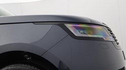 LAND ROVER RANGE ROVER 3.0 D300 SE 4dr Auto 5259866