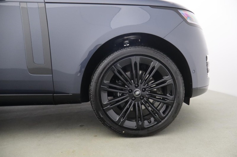  LAND ROVER RANGE ROVER 3.0 D300 SE 4dr Auto 5259861