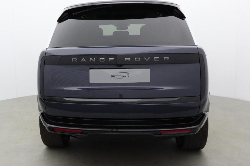  LAND ROVER RANGE ROVER 3.0 D300 SE 4dr Auto 5260316