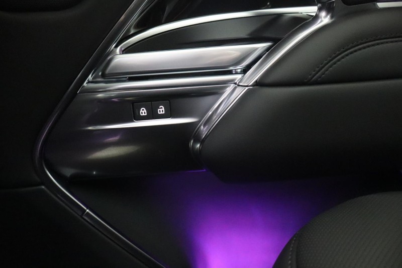  LAND ROVER RANGE ROVER 3.0 D300 SE 4dr Auto 5259898