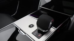 LAND ROVER RANGE ROVER 3.0 D300 SE 4dr Auto 5259875