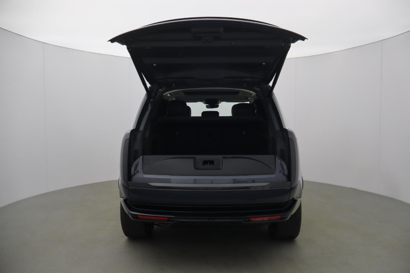  LAND ROVER RANGE ROVER 3.0 D300 SE 4dr Auto 5259847