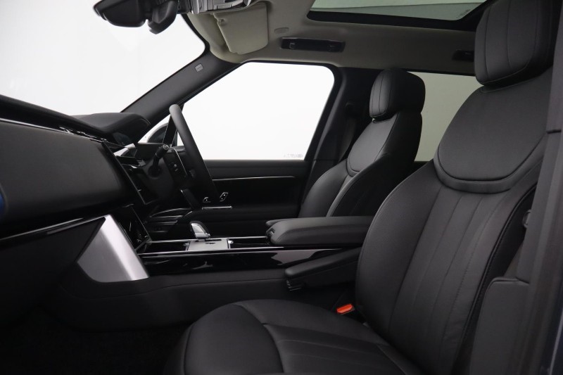  LAND ROVER RANGE ROVER 3.0 D300 SE 4dr Auto 5259854