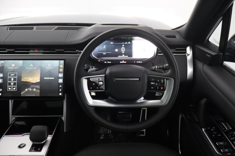  LAND ROVER RANGE ROVER 3.0 D300 SE 4dr Auto 5259884