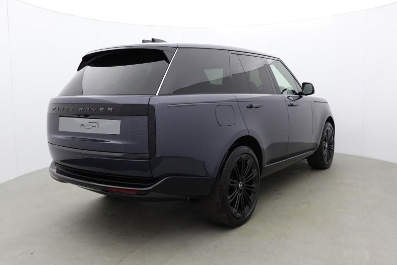  LAND ROVER RANGE ROVER 3.0 D300 SE 4dr Auto 5260317