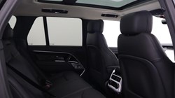 LAND ROVER RANGE ROVER 3.0 D300 SE 4dr Auto 5724736